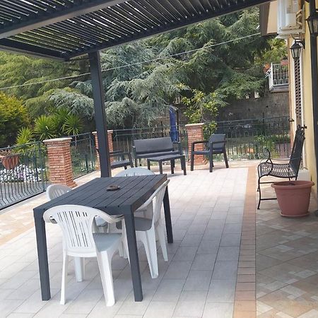 Villa La Terra Patrizia Nicolosi Esterno foto
