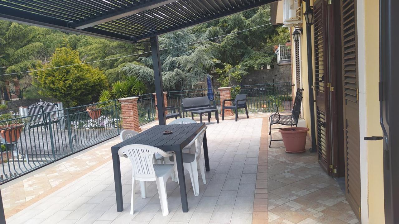 Villa La Terra Patrizia Nicolosi Esterno foto