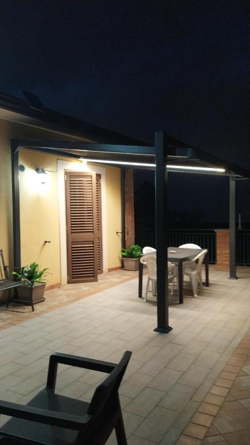 Villa La Terra Patrizia Nicolosi Esterno foto